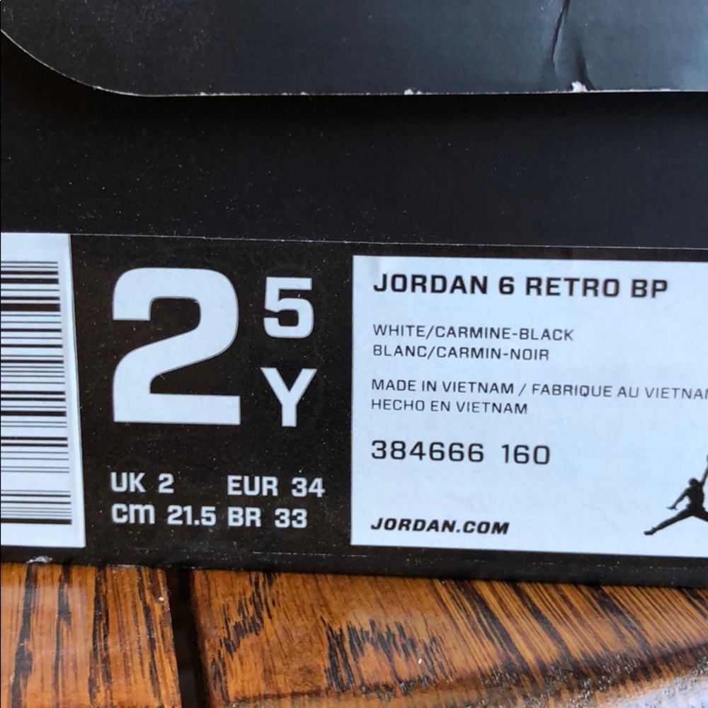 Jordan 6 Retro